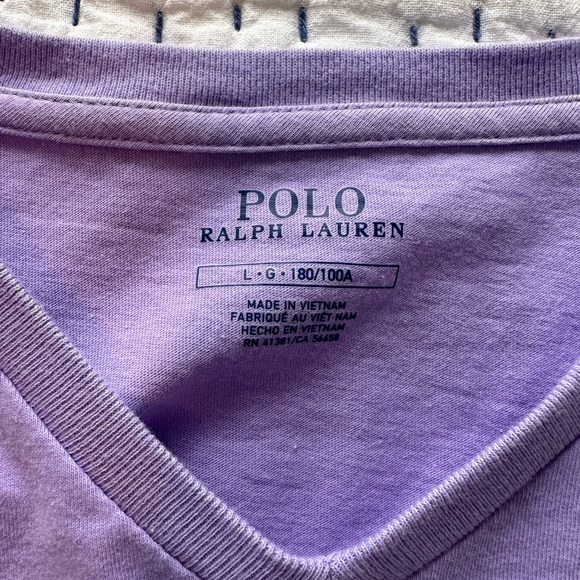 Men’s Large Purple Ralph Lauren Polo Cotton V Neck Short Sleeve Tee-Shirt - Picture 2 of 5